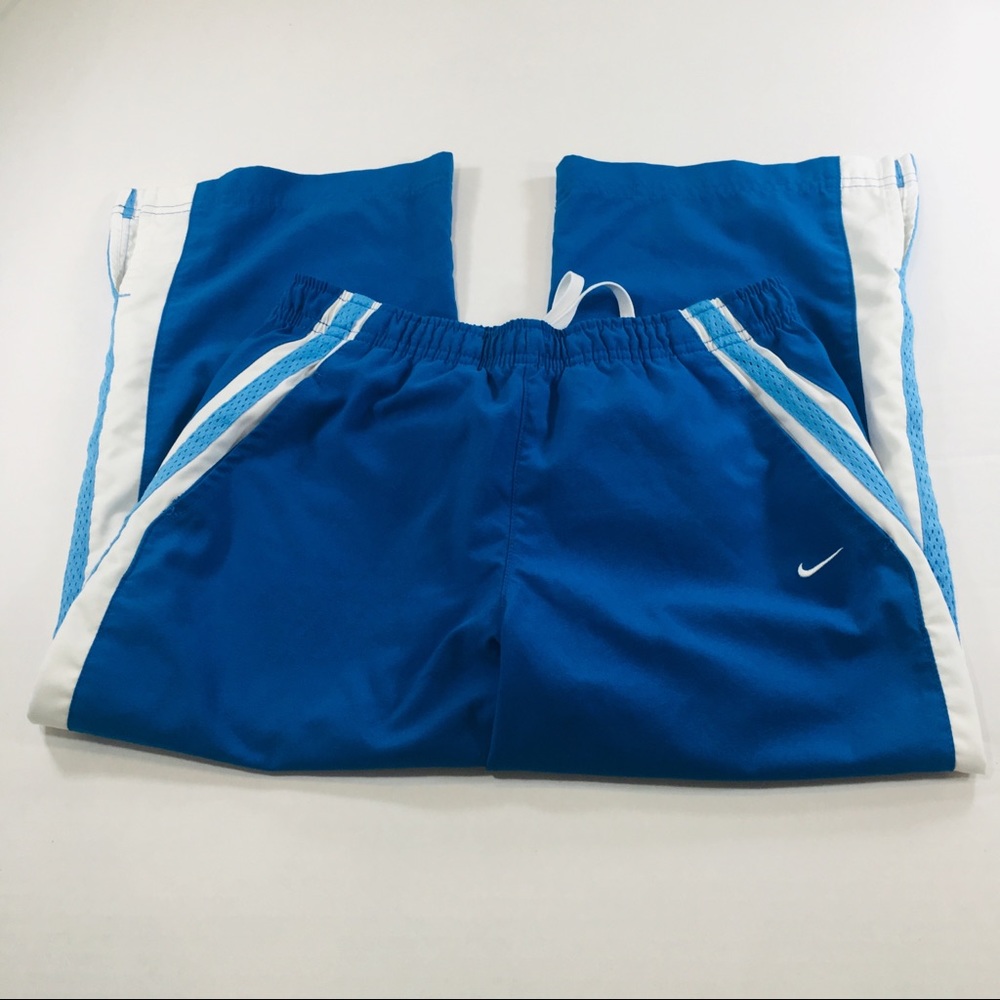 🌈 Nike Capri/Ankle Track Pants Joggers  SIze M